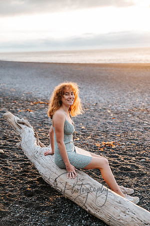 VivianSenior2019-85