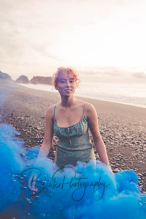 VivianSenior2019-248