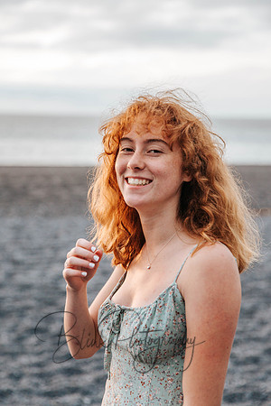 VivianSenior2019-112