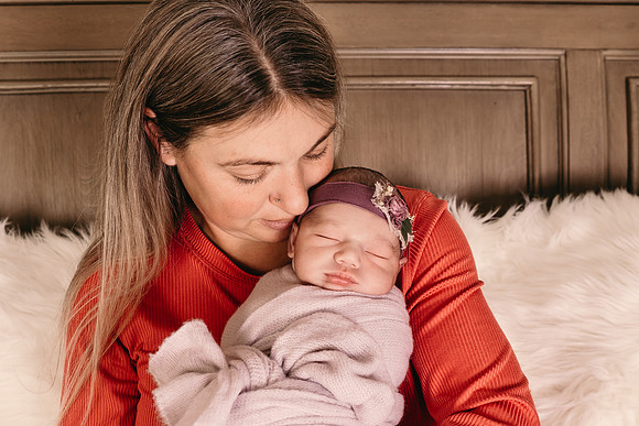 Heather Newborn-19