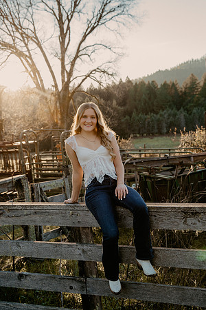Makenzie Senior-18