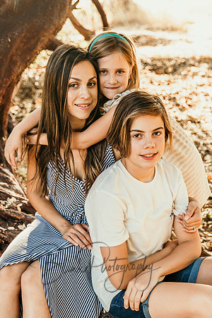 Zagantifamily-10