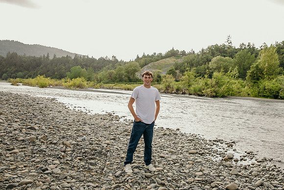 Travis-Shawn Senior-3