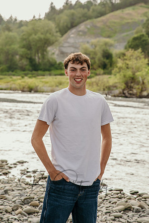 Travis-Shawn Senior-2
