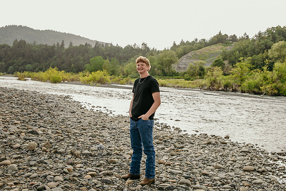 Travis-Shawn Senior-13