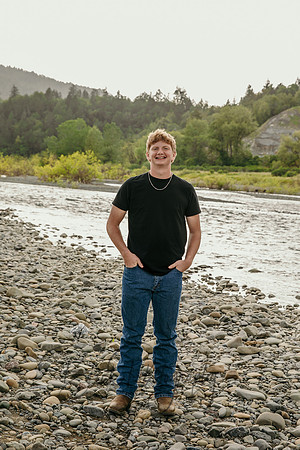 Travis-Shawn Senior-15