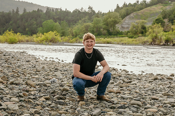 Travis-Shawn Senior-18