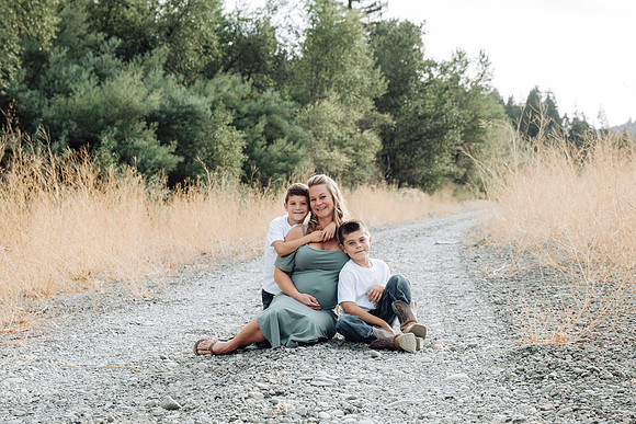 Tonya Maternity114