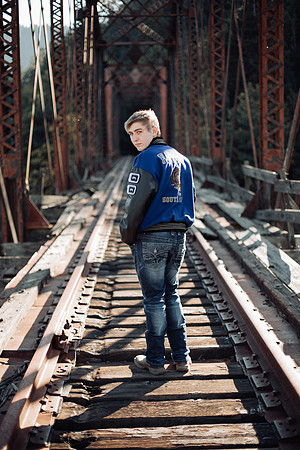 OrinSeniorShoot14