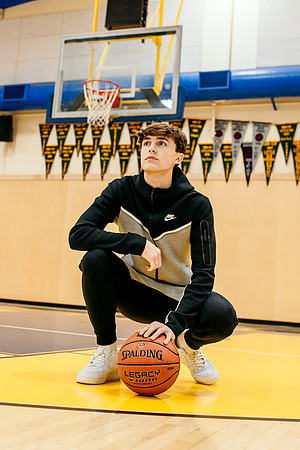Tommy Senior-3