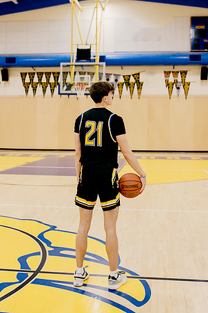 Tommy Senior-18