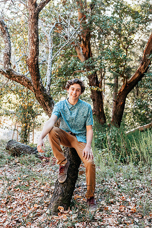 AidenSenior2019-3